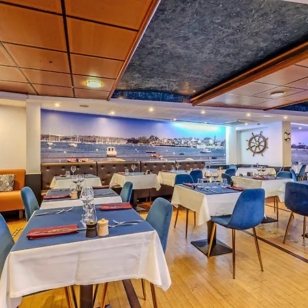 Logis Center Hotel Brest