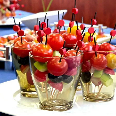 Logis Center 3* Brest