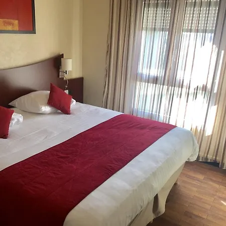 Hotel Logis Center Brest