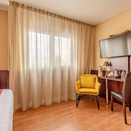 Hotel Logis Center