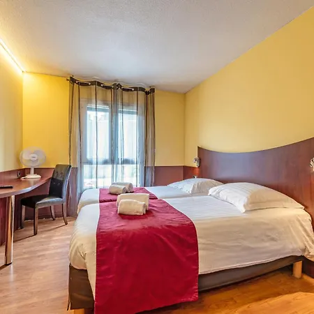 Hotel Logis Center Brest