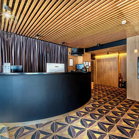 Hotel Logis Center