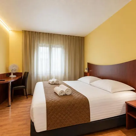 Logis Center Hotel Brest