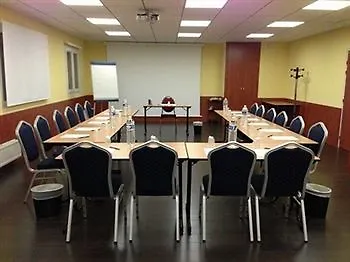 Hotel Logis Center 3*