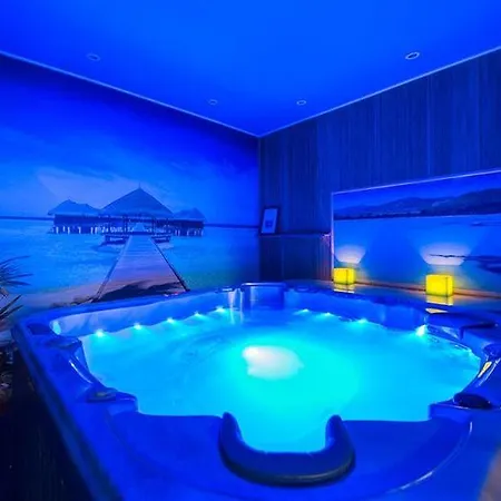 Hotel Logis Center 3*