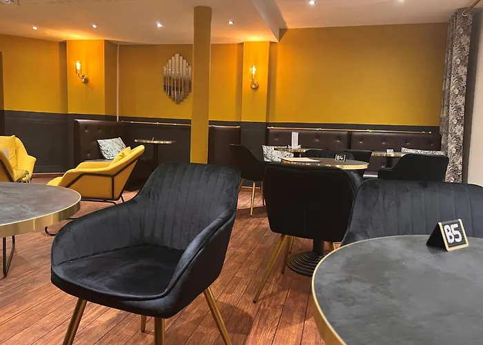 Logis Center Hotel Brest