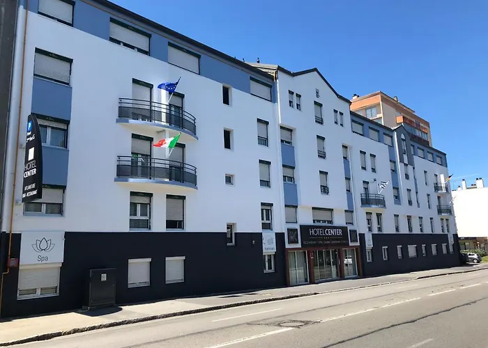 Hotel Logis Center 3*